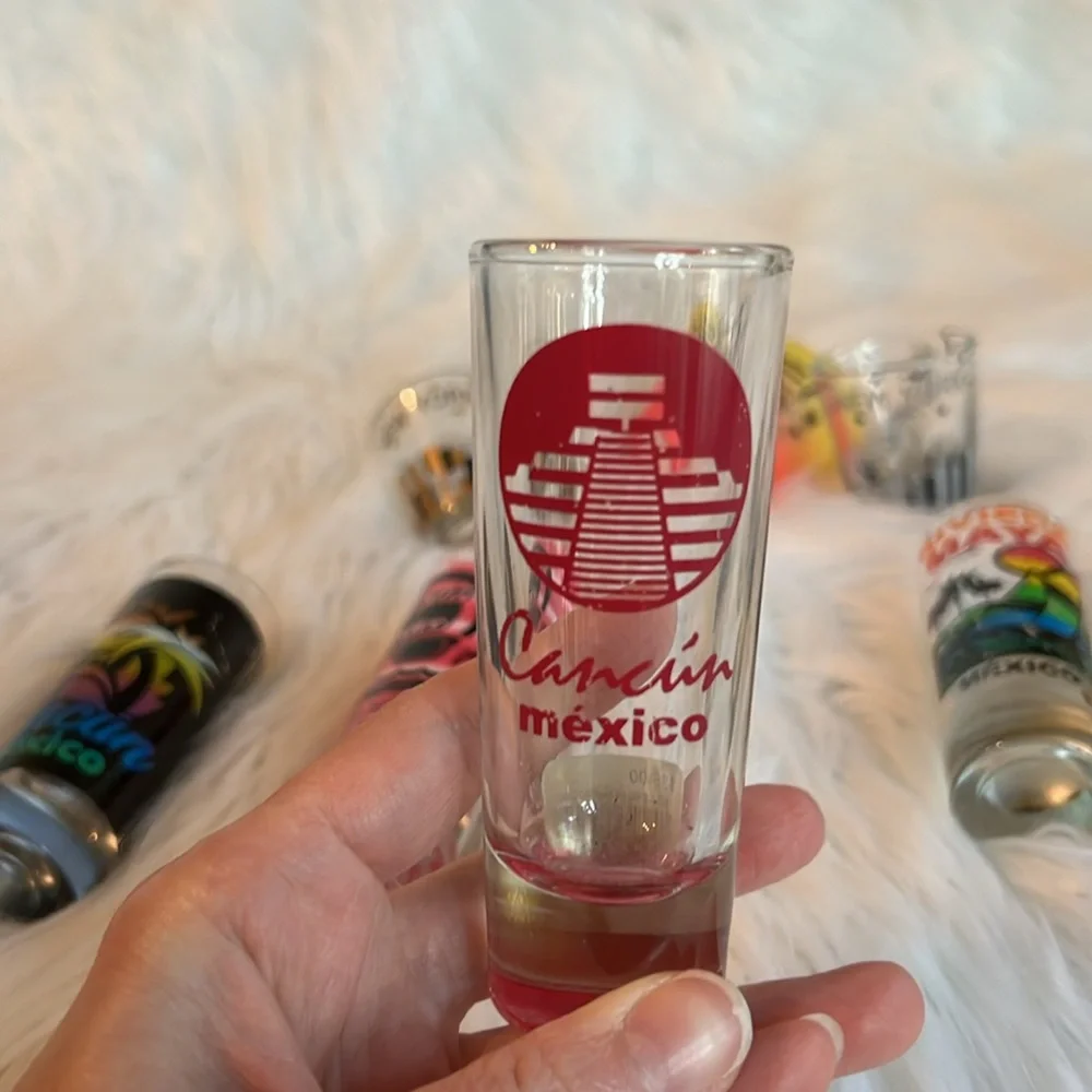 Set of 8 Shot Glasses NEW YORK, MEXICO, HOUSTON TEXAS, REPUBLICA DOMINICANA